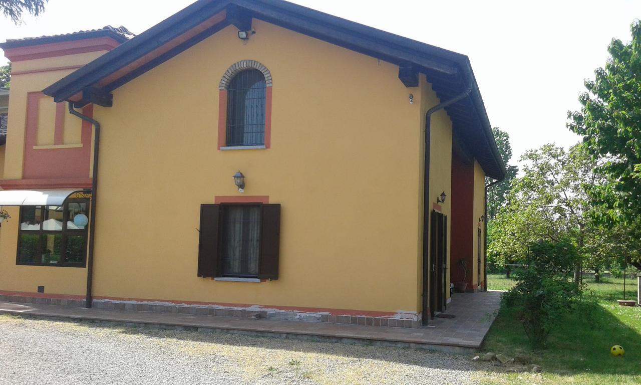 Villa Anna Bed & Breakfast Collecchio Exterior photo